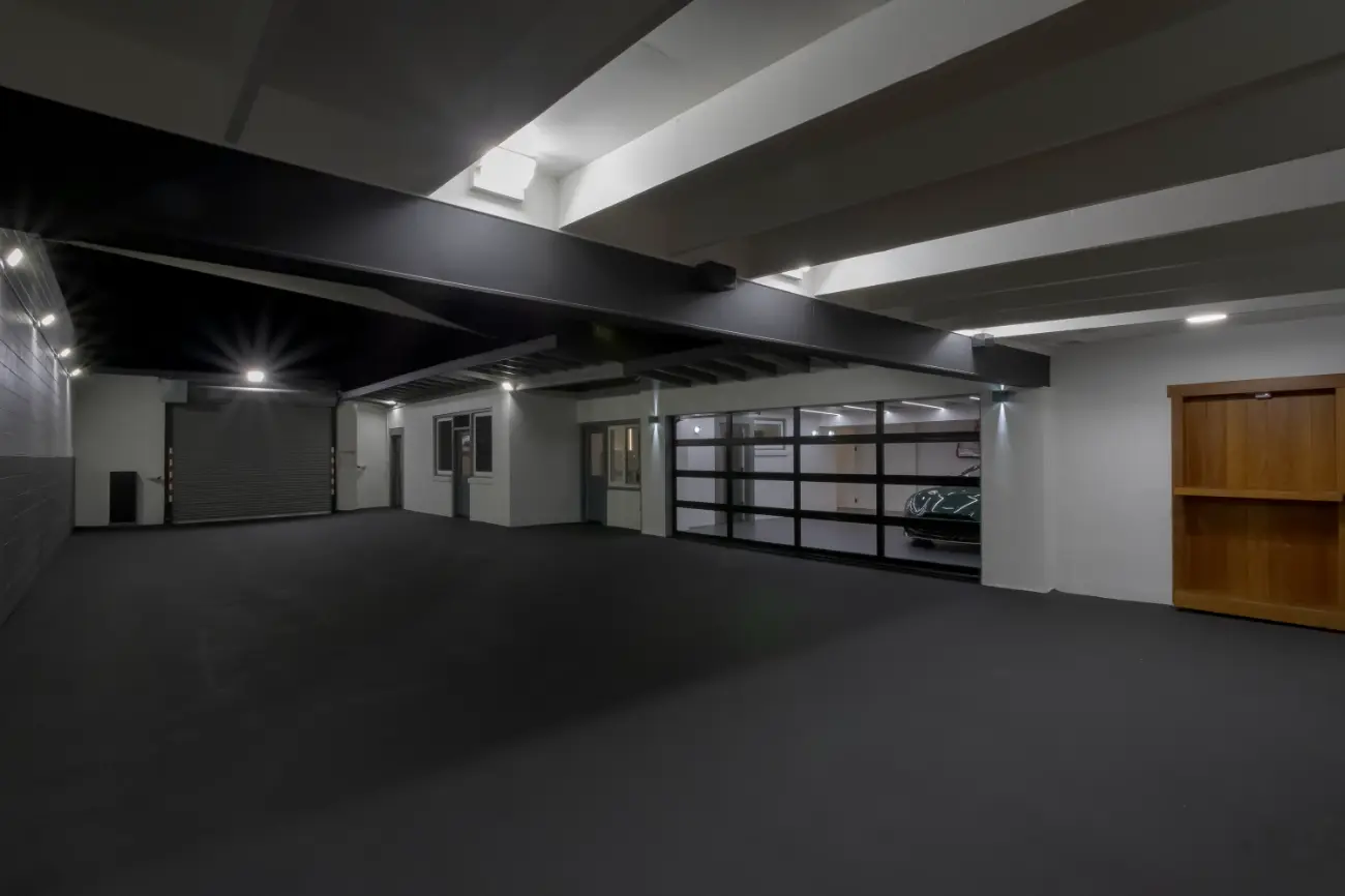 Motor Court / Gallery Vault View